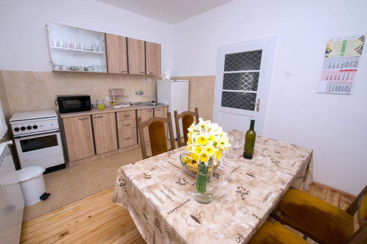 House Of Tea Lejlighed Bjelovar Eksteriør billede